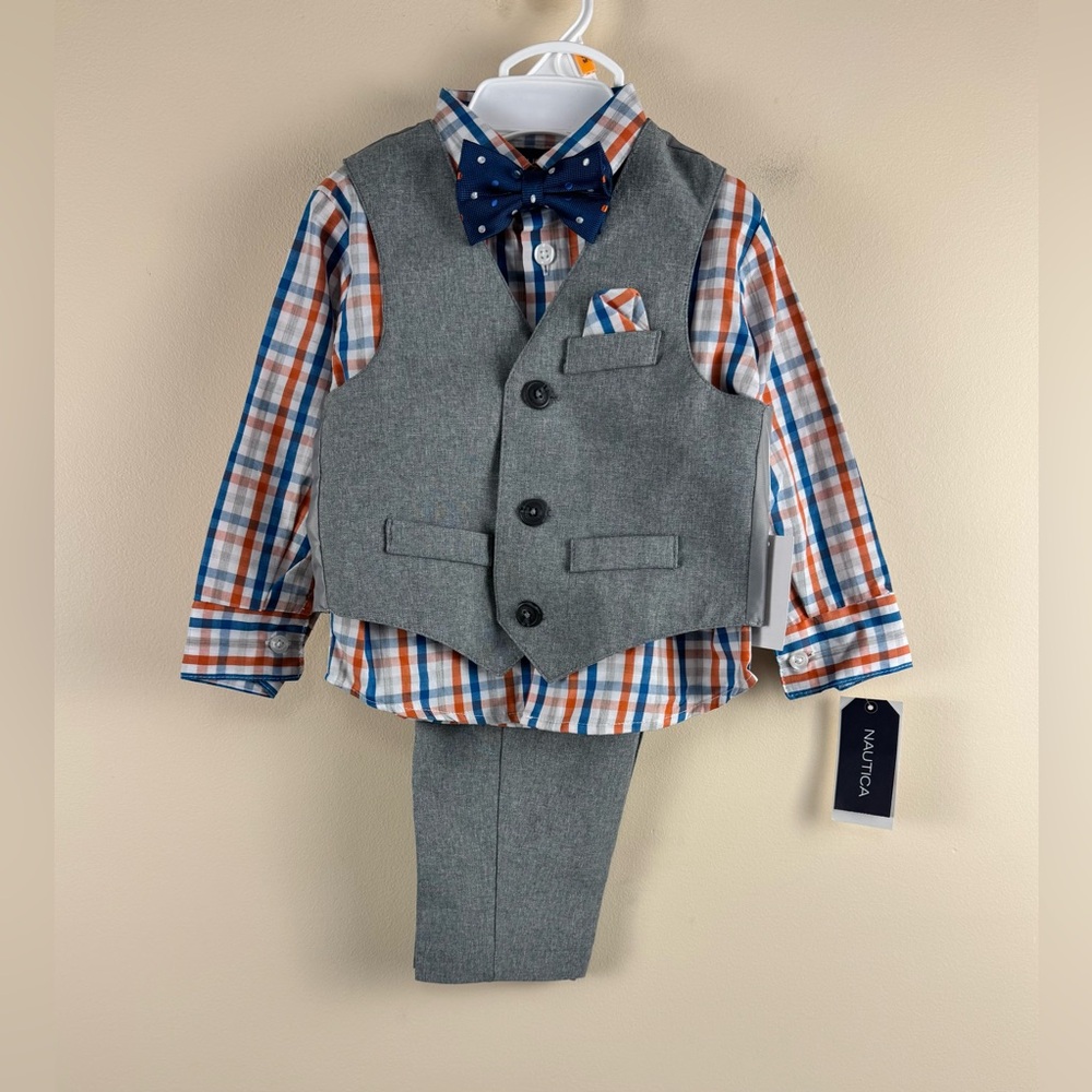 Nautica 4 Piece Set